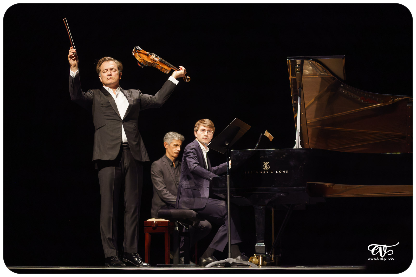 RENAUD CAPUÇON ET GUILLAUME BELLOM